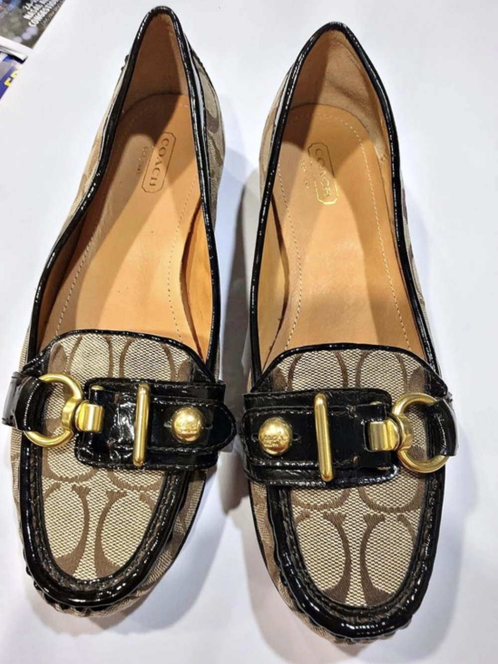 Coach Elkie Flats in Brown & Black US 8B